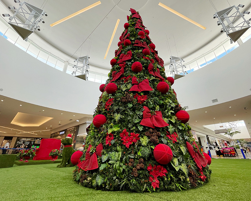 Com “Jardim Iluminado”, Shopping Palladium Umuarama inaugura ainda nesta semana, a decoração de seu primeiro Natal